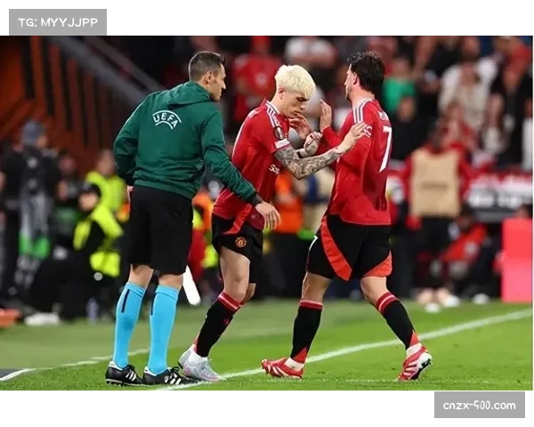 曼联欧冠表现令人失望 防守稳定性亟待加强